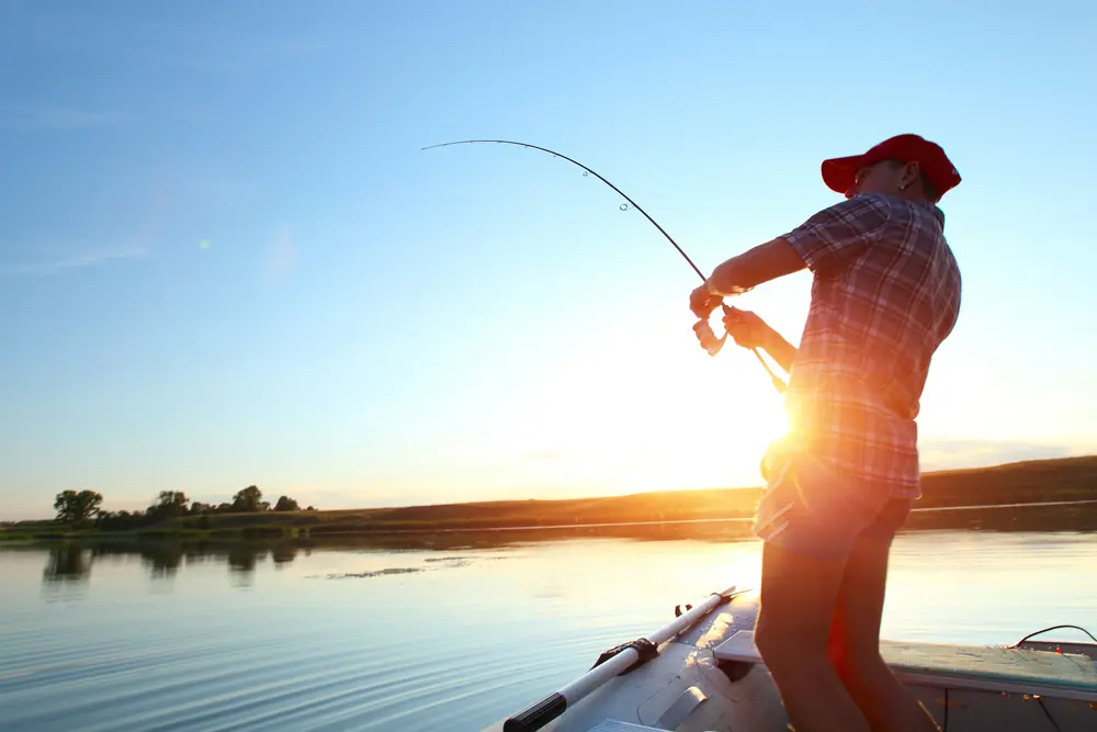 spring boat maintenance tips