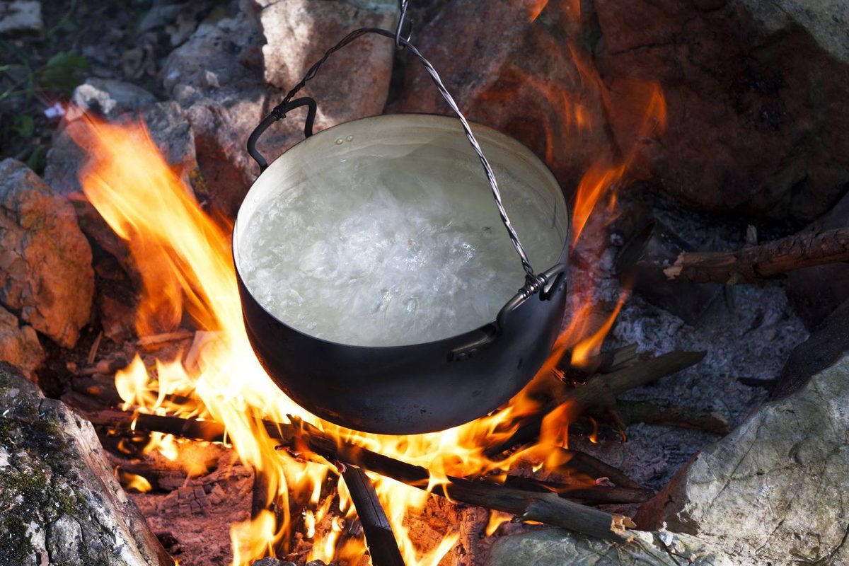 Dutch oven Campfire cooking
